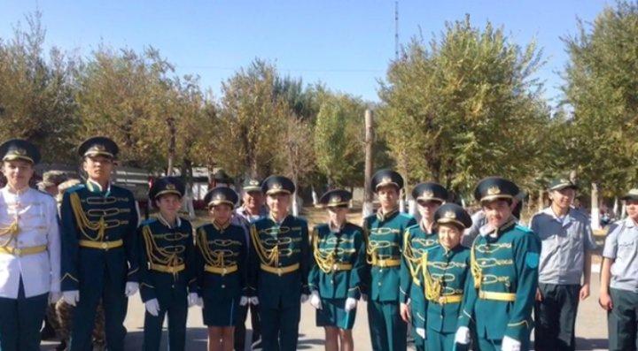 Жас жауынгерлер 