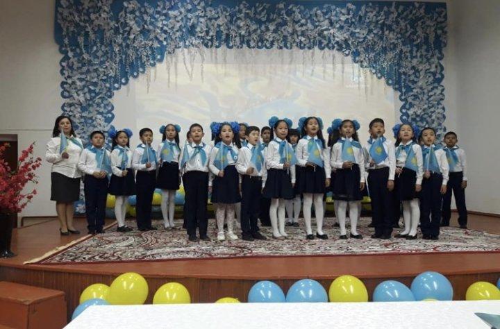 Мектепішілік ән байқауы