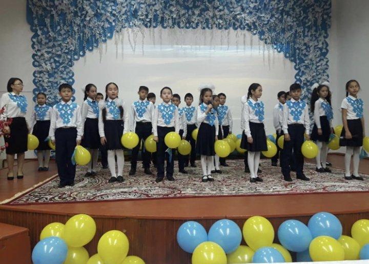 Мектепішілік ән байқауы