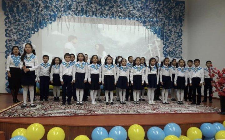 Мектепішілік ән байқауы