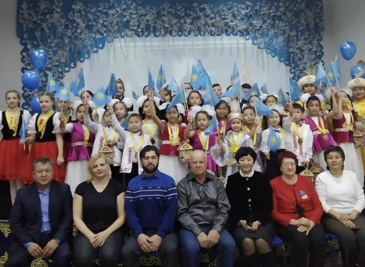 "Тәуелсіз елдің жастары!"